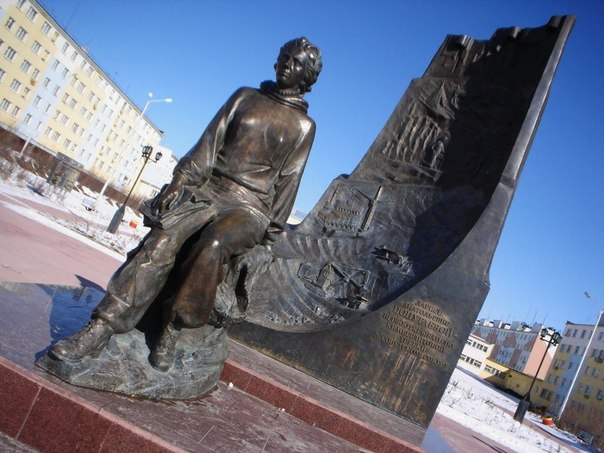 Как одна советская девушка сделала нашу страну главным поставщиком алмазов в мире