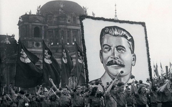 Удивительно точные предсказания Сталина о России