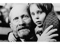 Януш Корчак: бросить нельзя, остаться. Или смерть с детьми в газовой камере