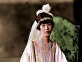 Запрет на бриллианты: что не так с японскими принцессами
